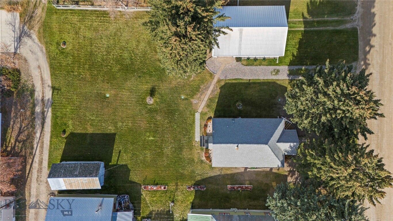 Property Photo: 17 Broadway MT 59760