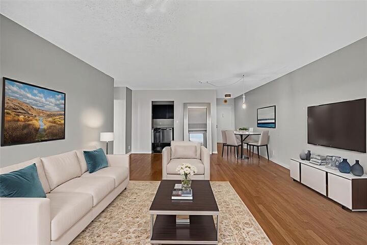 Property Photo:  1625 SE 10th Ave 506  FL 33316 