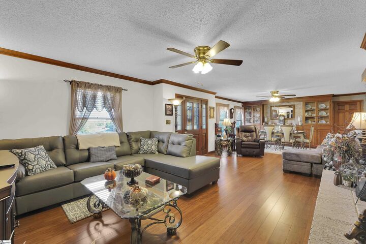 Property Photo:  503 Smith Grove Rd Road  SC 29640