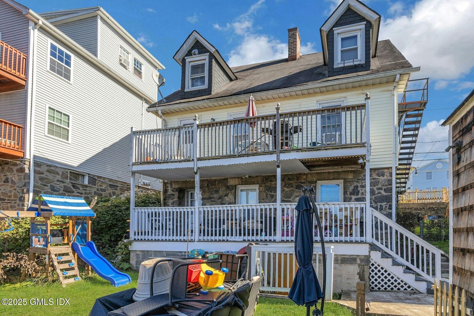 Property Photo:  38 Alexander Street  CT 06830