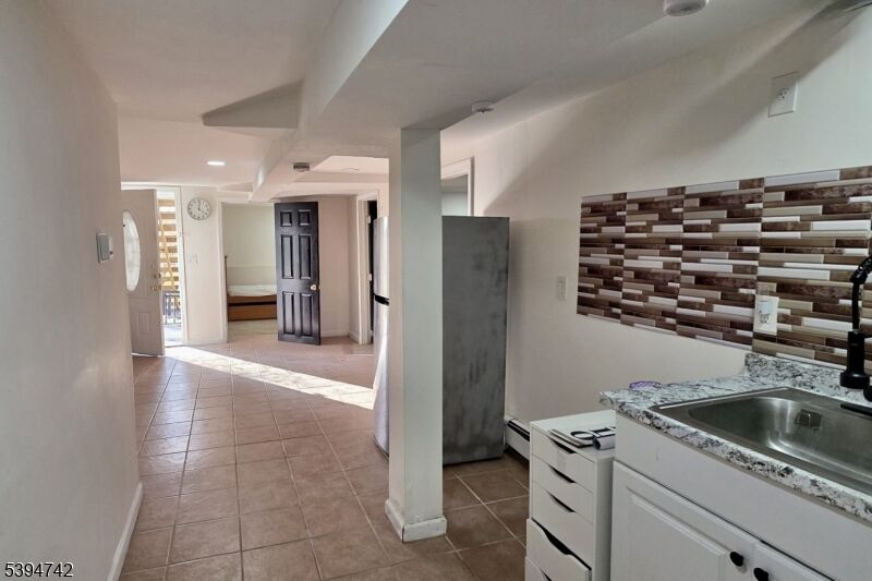 Property Photo: 212 Rt23 NJ 07419