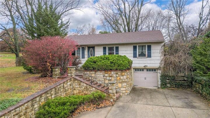 3550 W 151st Street  Leawood KS 66224 photo