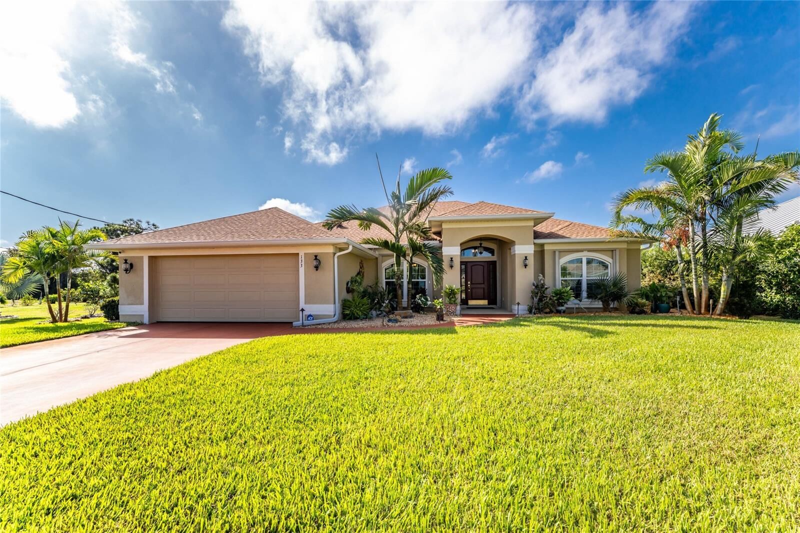 Property Photo:  133 Mariner Lane  FL 33947 