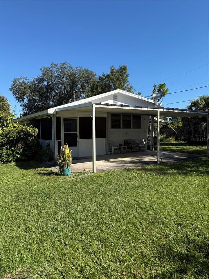 Property Photo: 1985 Aladdin Court FL 34771