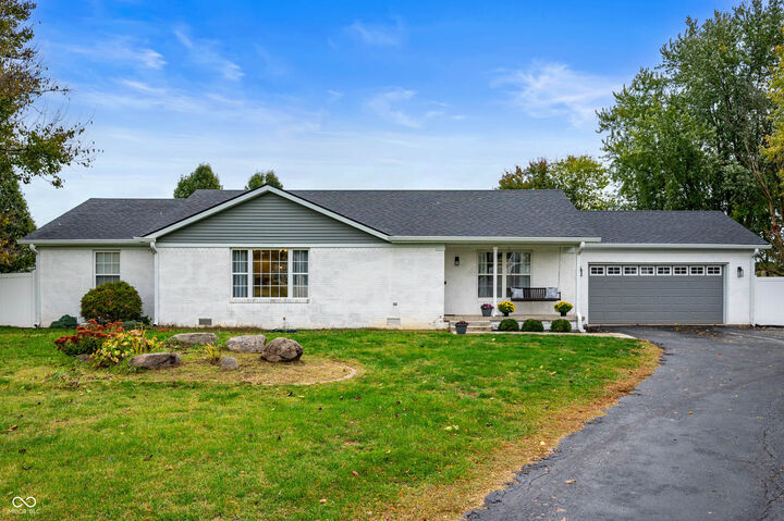 Property Photo: 4981 N 500 W IN 46106