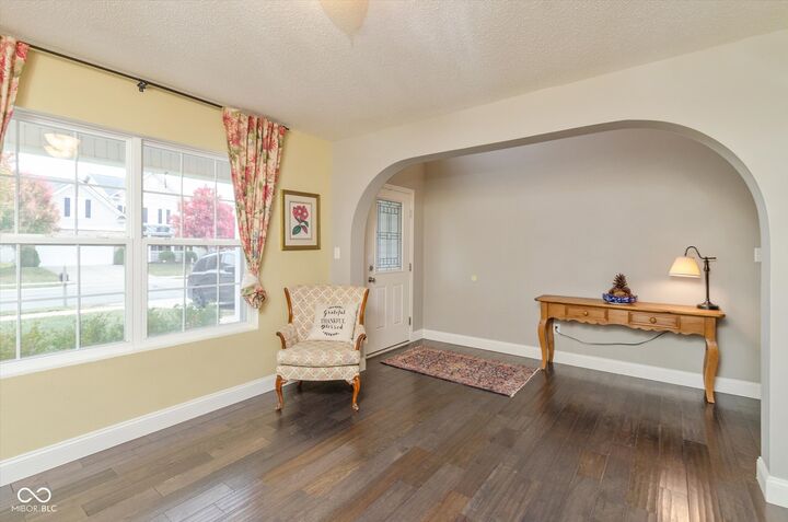 Property Photo: 4601 Amesbury Place IN 46062