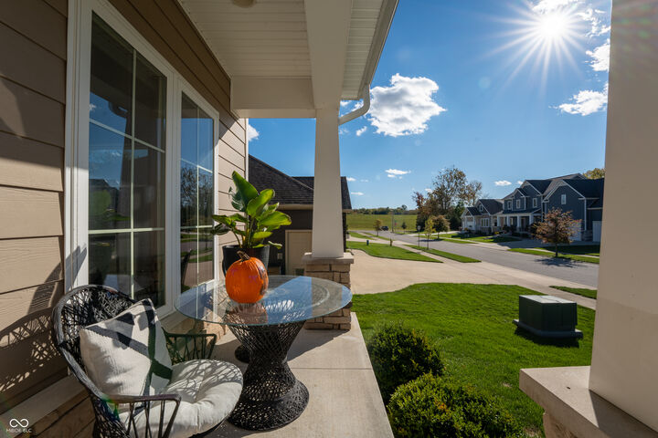 Property Photo: 5229 Stonehaven Lane IN 47201