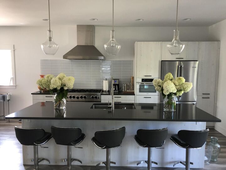 Property Photo:  6910 3rd Street  MI 49406