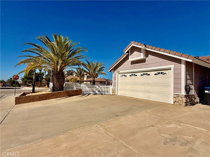 Property Photo:  25708 Aspenwood Court  CA 92557 
