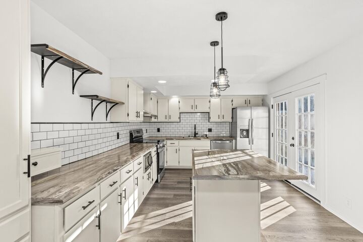 Property Photo: 240 Cedarwood Ln TN 37115