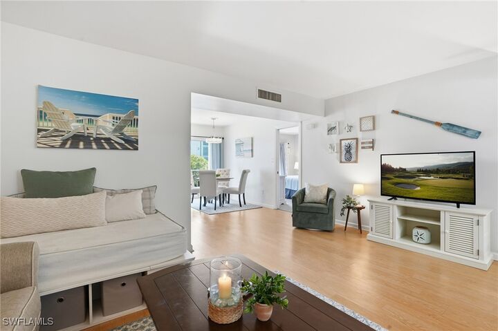 Property Photo: 788 Park Shore Drive H14 FL 34103