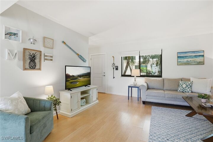 Property Photo:  788 Park Shore Drive H14  FL 34103 