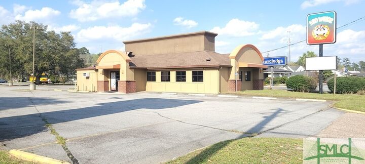Property Photo:  730 E Oglethorpe Highway  GA 31313 