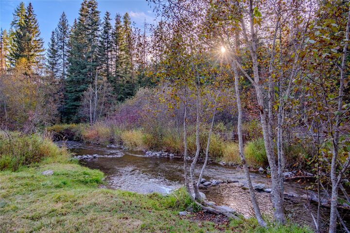 Property Photo:  5047 Rabbit Obrien Creek Road  MT 59935 