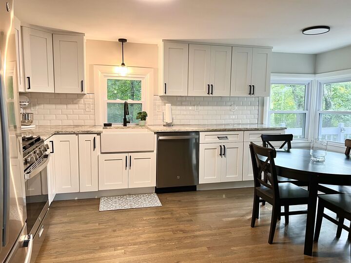 Property Photo:  35 Linwood Avenue  NH 03079 