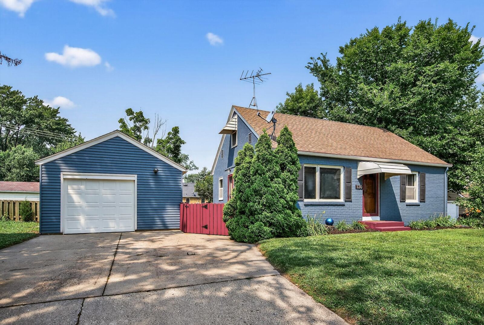 Property Photo:  130 17th Avenue S  MN 55343