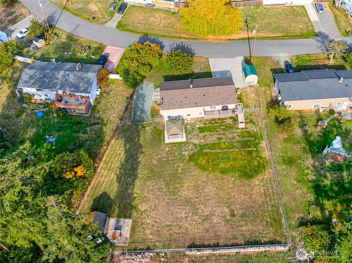 Property Photo: 1372 Orchard Loop WA 98277