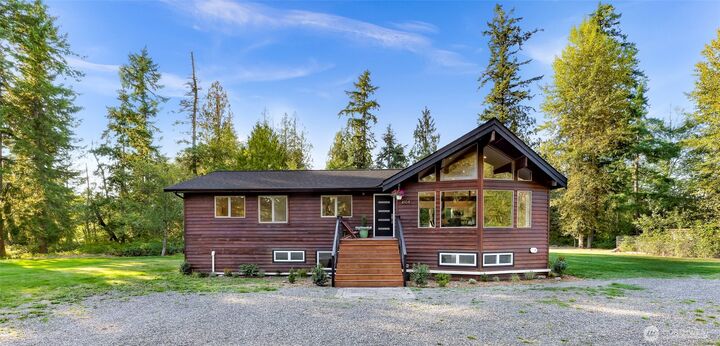 Property Photo: 4104 Loomis Trail Road WA 98230