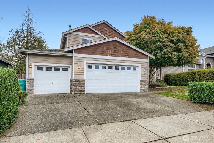 Property Photo:  3409  76th Drive NE  WA 98270 