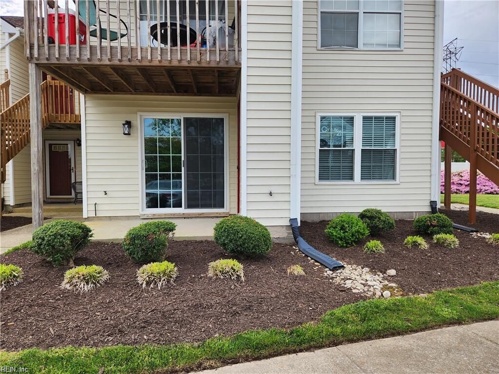 Property Photo: 3660 Towne Point Rd A VA 23703