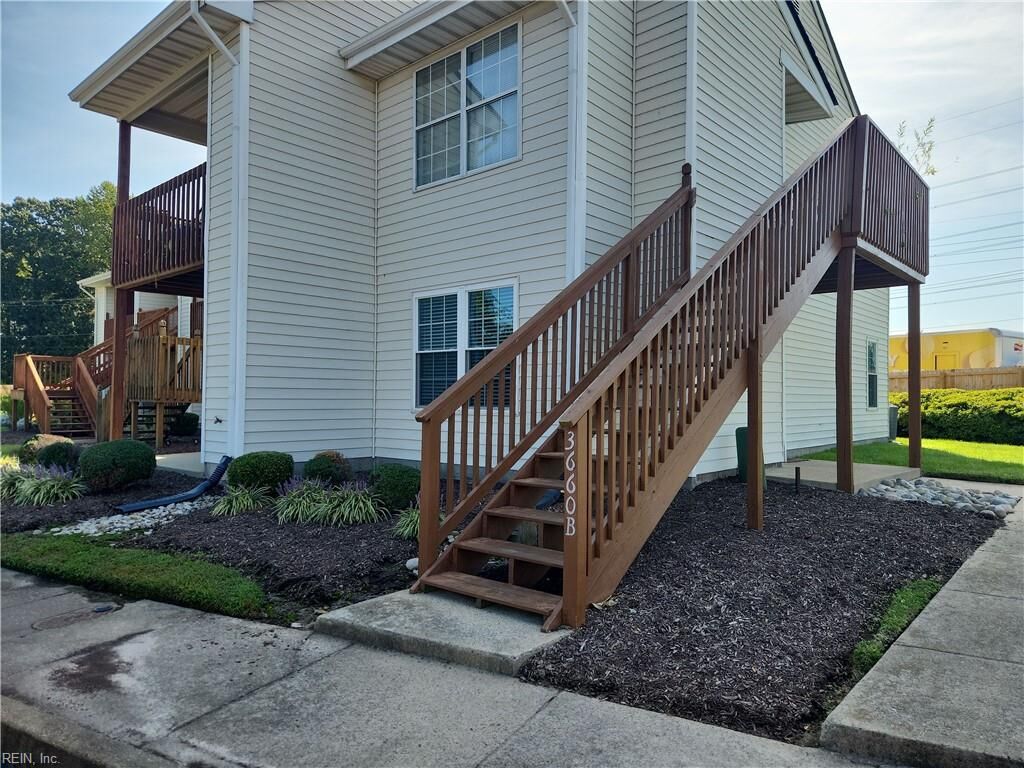 Property Photo: 3660 Towne Point Rd A VA 23703