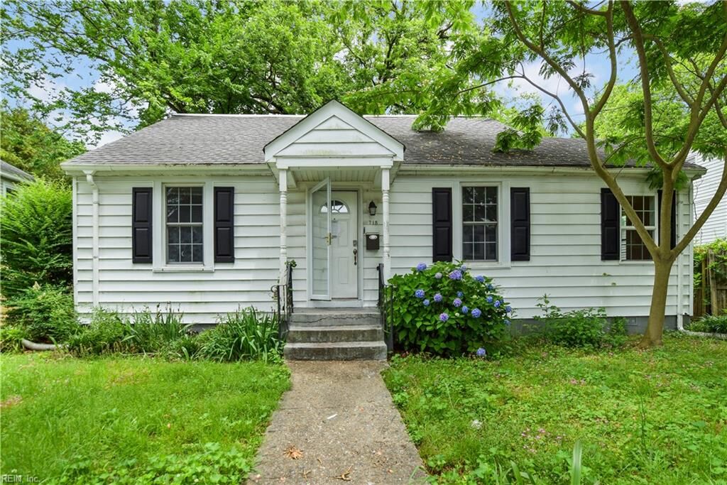 Property Photo:  715 Vermont Ave  VA 23707 