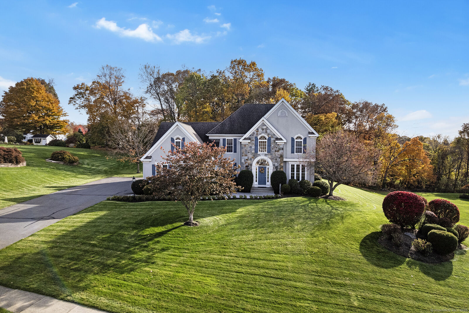 Property Photo:  90 Windermere Ridge Drive  CT 06489 