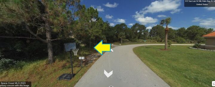 Property Photo:  572 San Luis Street SW  FL 32908