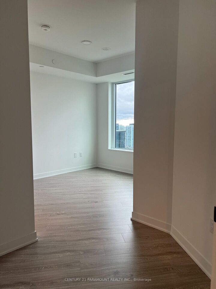 Photo de la propriété:  2495 Eglinton Avenue W 2206  ON L5M 2V8