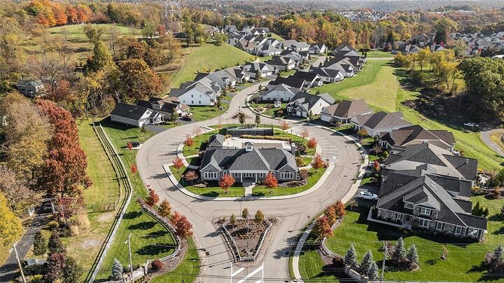 Property Photo:  111 Continental Ln  PA 15237