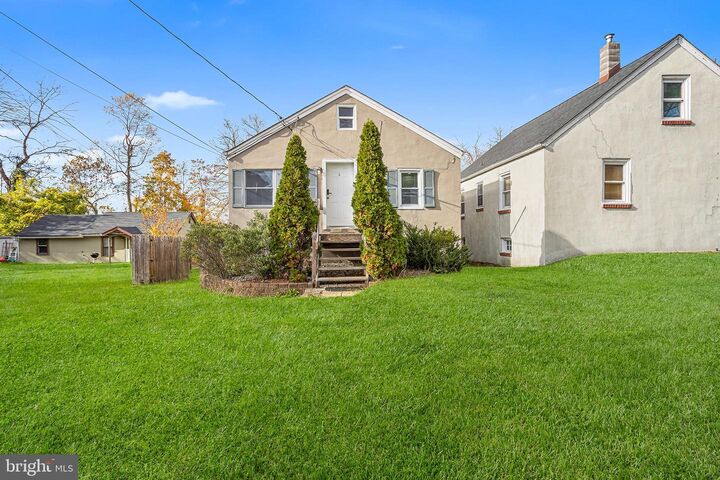 Property Photo: 4 Creekview Avenue NJ 08610