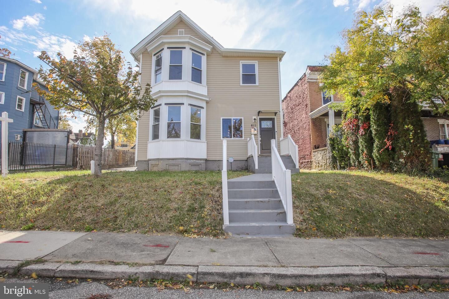 Property Photo:  611 Parkwyrth Avenue  MD 21218 