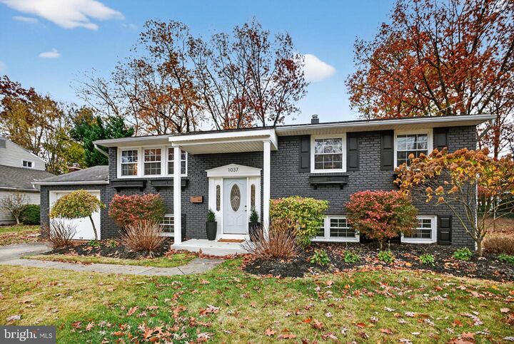Property Photo: 1037 Standish Drive NJ 08012