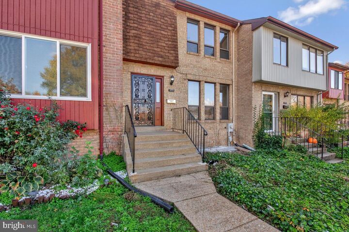 8739 Brae Brooke Drive  Lanham MD 20706 photo