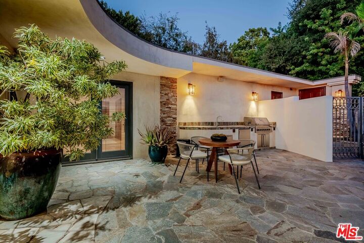 Property Photo: 1667 Waynecrest Dr CA 90210