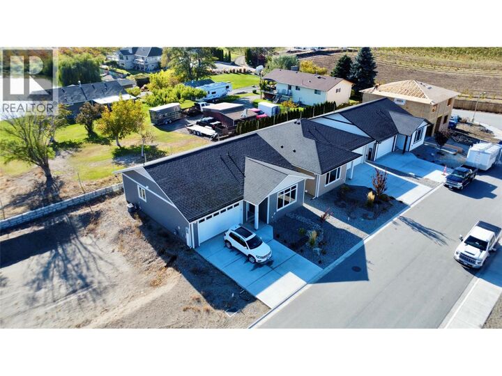 Property Photo: 11 Wood Duck Way BC V0H 1V5