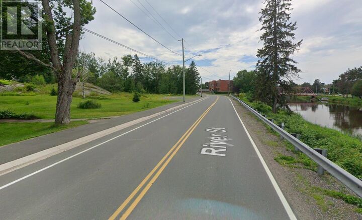 Photo de la propriété:  287 River St  ON P0R 1L0 