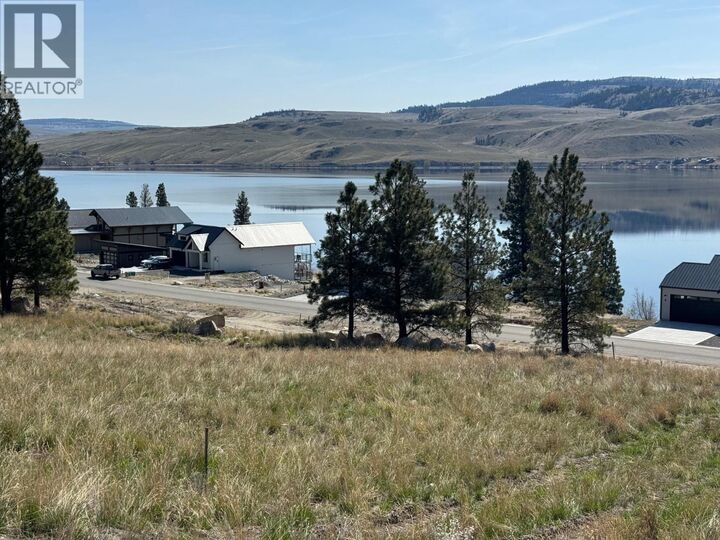 Photo de la propriété:  6528 Waterside Trail Sl 10  BC V1K 1A0 