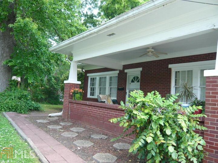 Property Photo: 208 Peachtree Street GA 30180