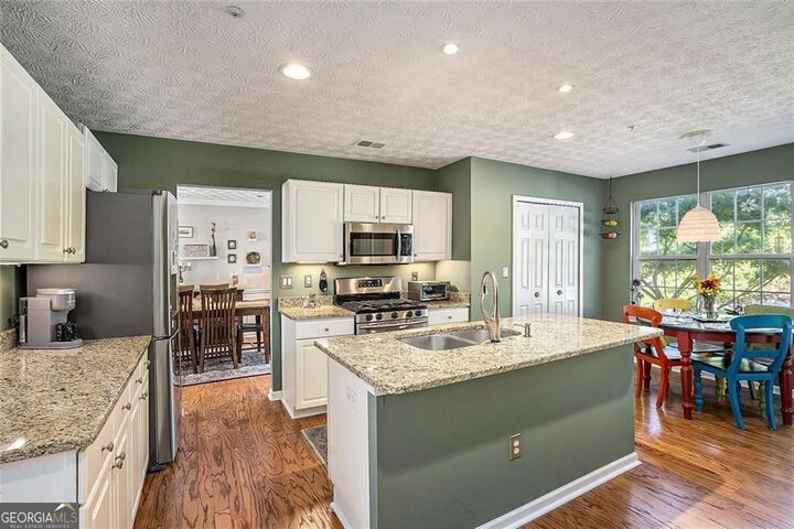 Property Photo:  73 Whitlock Square SW  GA 30064 