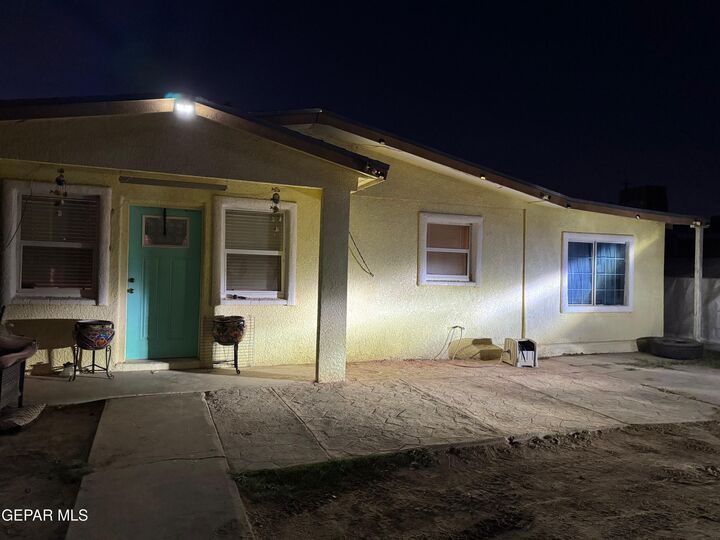 Property Photo: 219 Baywood Road TX 79915