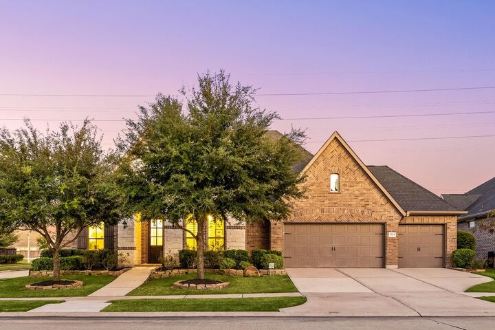 Property Photo: 1614 Primrose Lane TX 77493