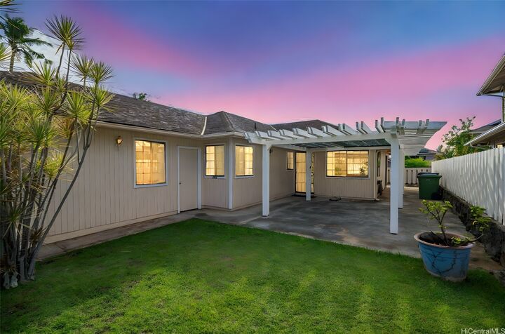 91-108 Nehupala Place  Ewa Beach HI 96706 photo