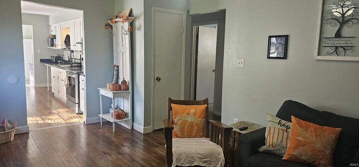 Property Photo:  716 Kiper Avenue  IN 47601 