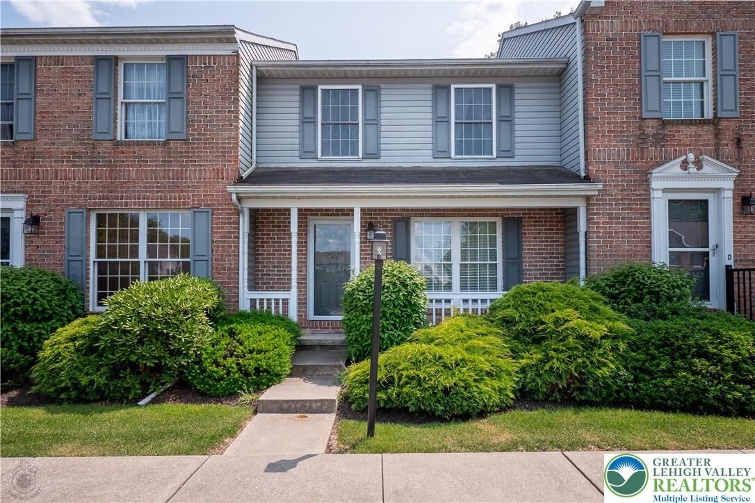 Property Photo: 1514 Ravena Street PA 18015