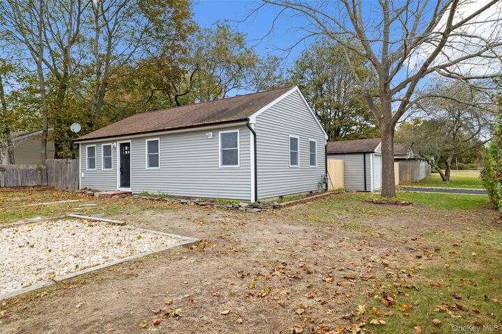 Property Photo: 803 Meade Avenue NY 11713