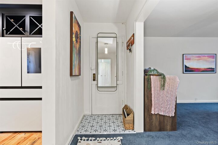 Property Photo:  2200 Palmer Avenue 4M  NY 10801 