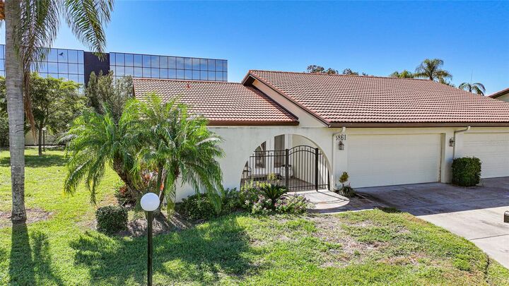 Property Photo:  3861 El Poinier Court 8723  FL 34232