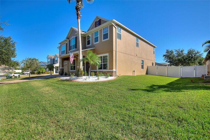 Property Photo:  111 Onyx Court  FL 33823 