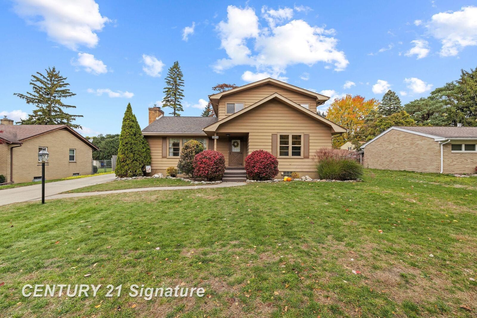 Property Photo:  4874 Ironwood Street  MI 48638